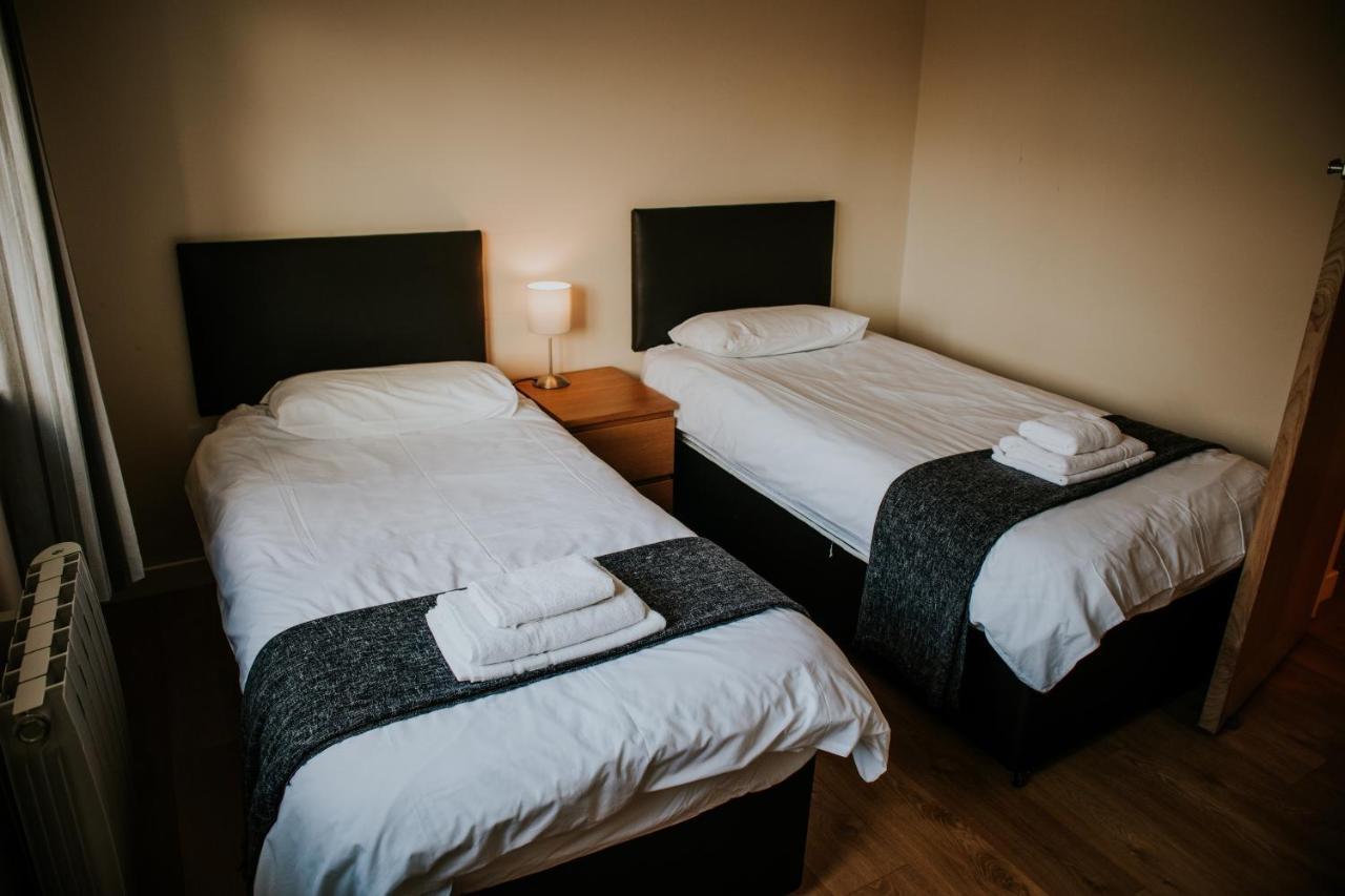 Uist Travel Accommodation Daliburgh  Buitenkant foto