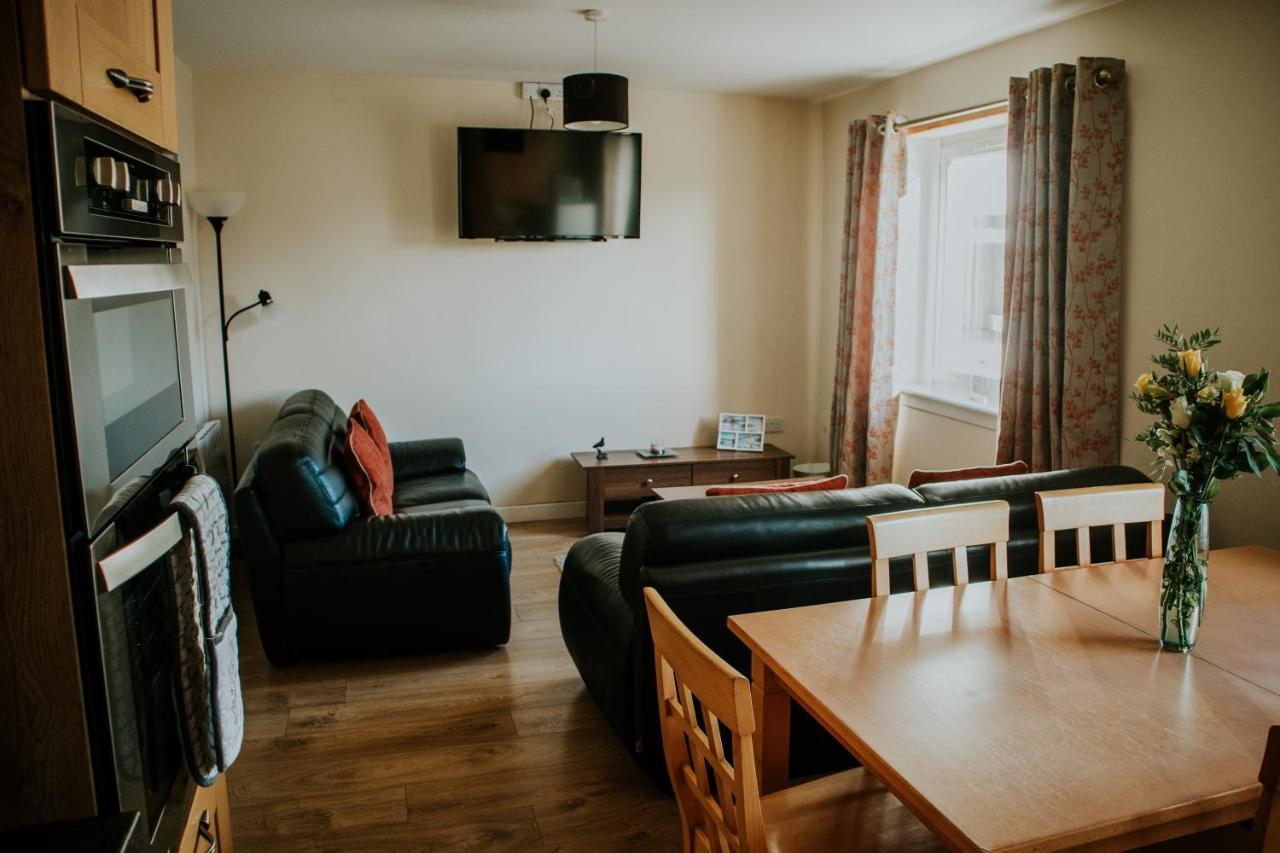 Uist Travel Accommodation Daliburgh  Buitenkant foto
