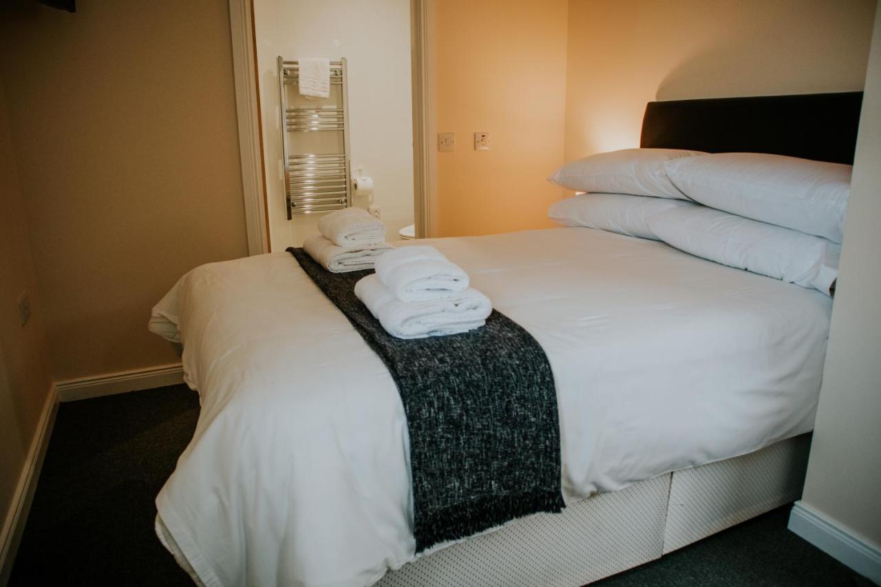 Uist Travel Accommodation Daliburgh  Buitenkant foto