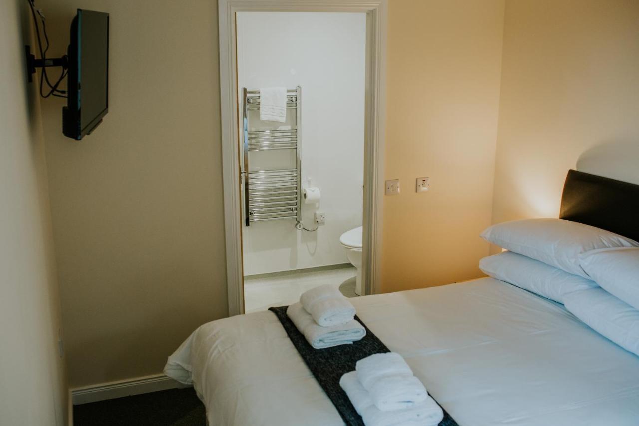 Uist Travel Accommodation Daliburgh  Buitenkant foto